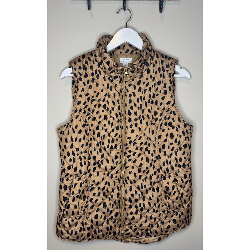 Crown & Ivy Quilted Puffer Leopard Print Vest sz L